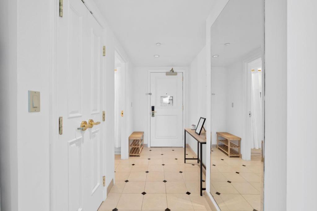 Two Modern On The Boardwalk By Cozysuites Apartment Atlantic City